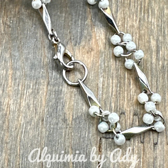 Crystal pearl classic long silver statement necklace for layering handmade - Picture 5 of 8